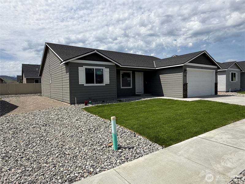 186 Salmon Drive