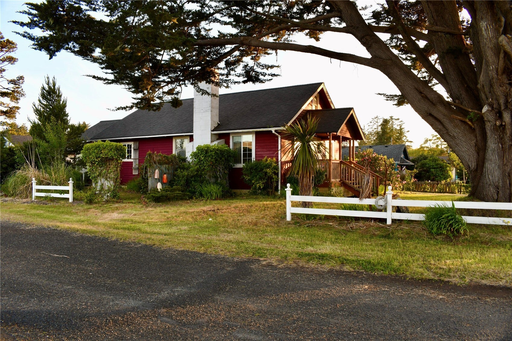203 W Ocean Ave