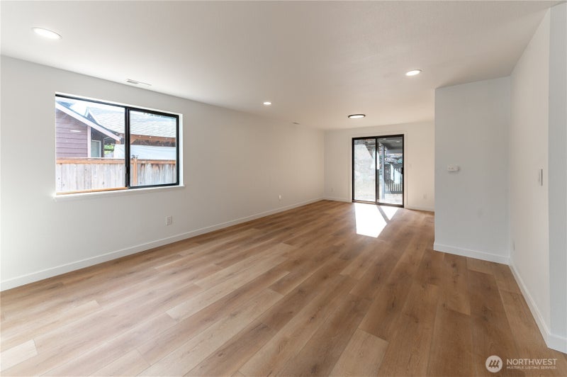 3624 Nassau Avenue NE