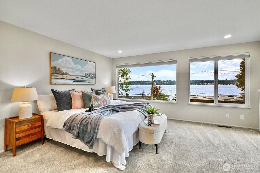Photo of 6205 NE 125th Street, Kirkland, WA 98034 (MLS # 2594593)