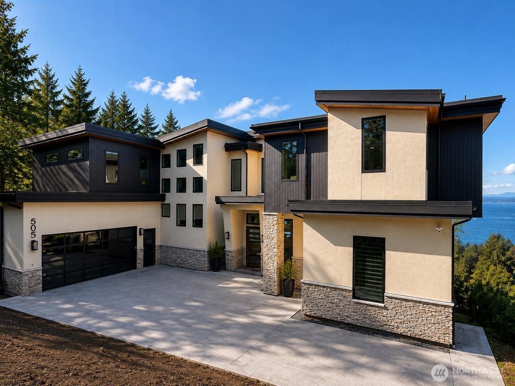 Photo of 505 Majestic View Court, Mukilteo, WA 98275 (MLS # 2566751)
