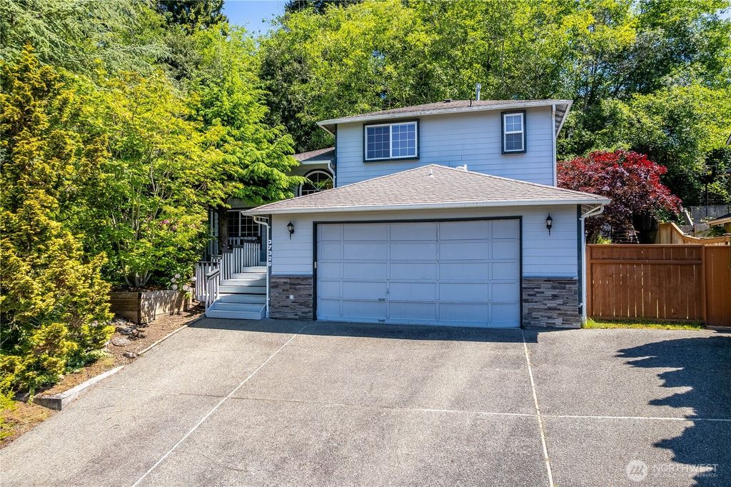 Photo of 37326 19th Place S, Federal Way, WA 98003 (MLS # 2386914)