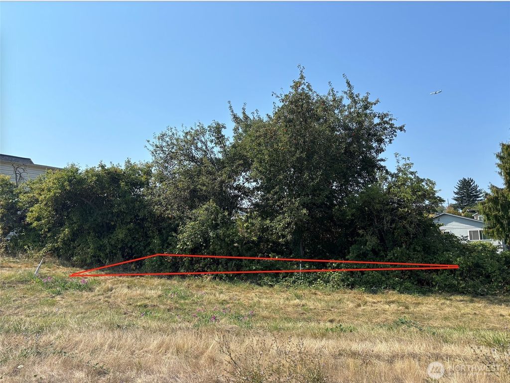 Photo of 5943 29th ave Ave S #C, Seattle, WA 98108 (MLS # 2420854)