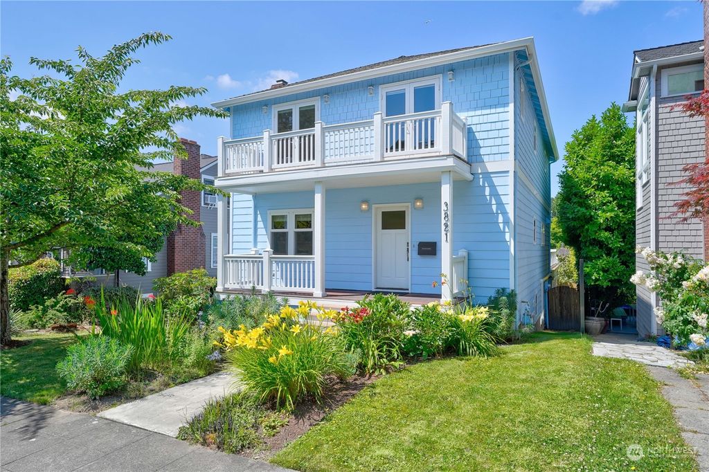 Photo of 3821 42nd Avenue NE, Seattle, WA 98105 (MLS # 2238544)