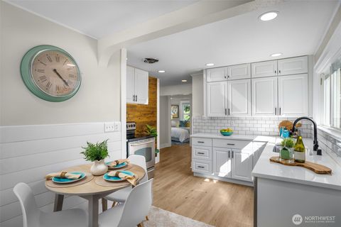 Photo of 5620 Wetmore Avenue #A, Everett, WA 98203 (MLS # 2452872)