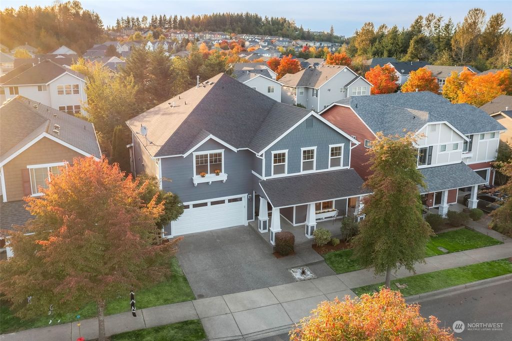 Photo of 9409 Point Avenue SE, Snoqualmie, WA 98065 (MLS # 2297992)
