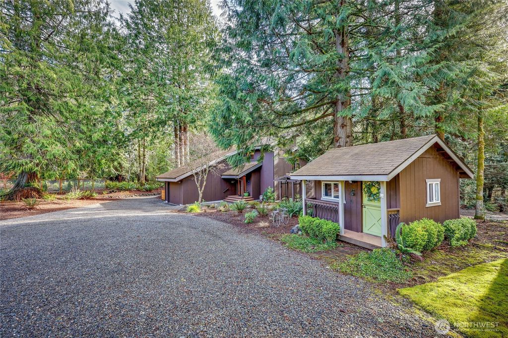 Photo of 121 Machias Loop, Port Ludlow, WA 98365 (MLS # 2477631)