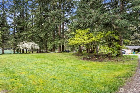 Photo of 10407 206th Avenue NE, Redmond, WA 98053 (MLS # 2512792)