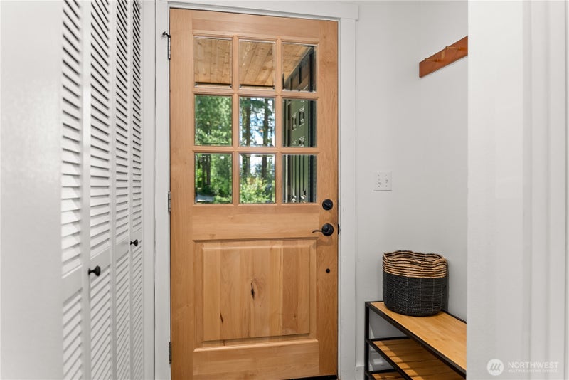32 Crabapple Road