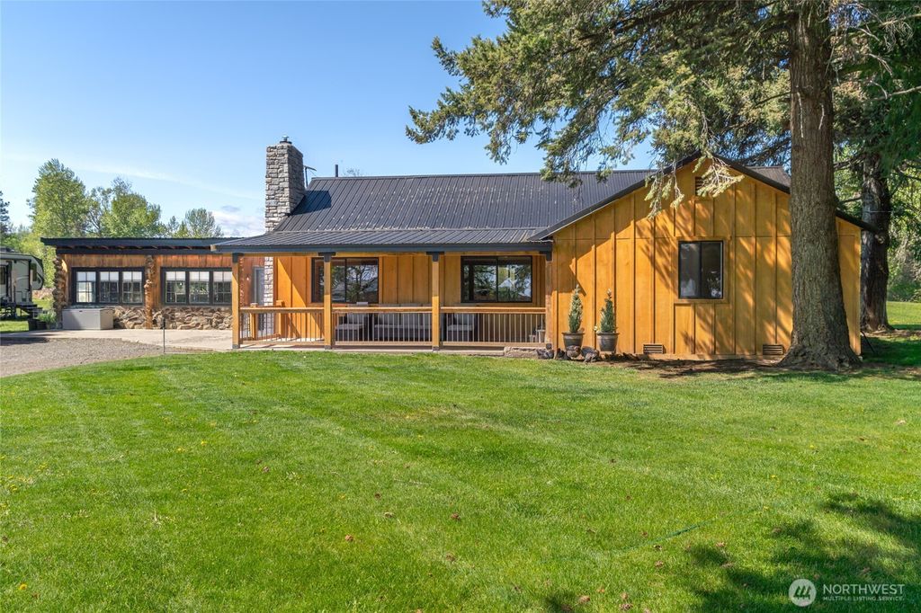 Photo of 471 Klocke Road, Ellensburg, WA 98926 (MLS # 2521987)