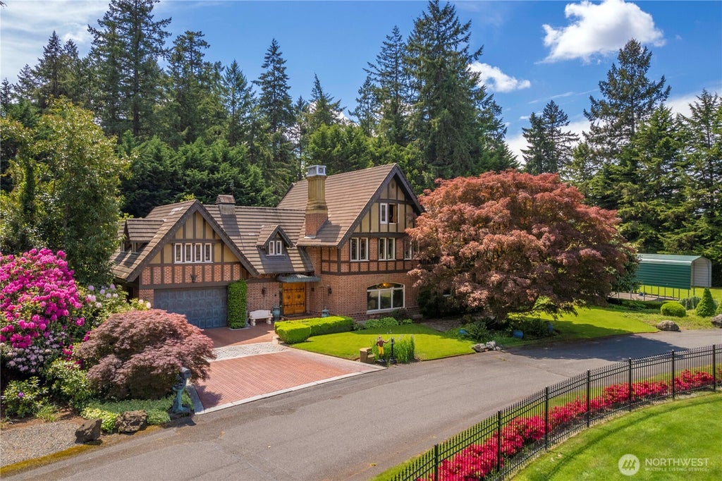 Photo of 4 Thornewood Lane SW, Lakewood, WA 98498 (MLS # 2557256)