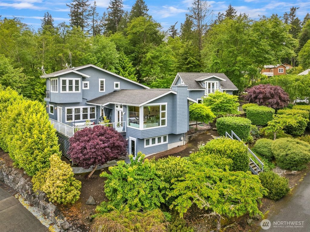 Photo of 10555 NE Morning Lane, Bainbridge Island, WA 98110 (MLS # 2493357)
