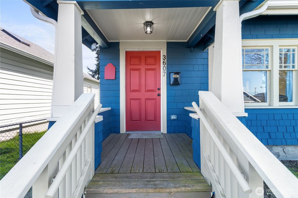 Photo of 3607 E Spokane Street, Tacoma, WA 98404 (MLS # 2497048)