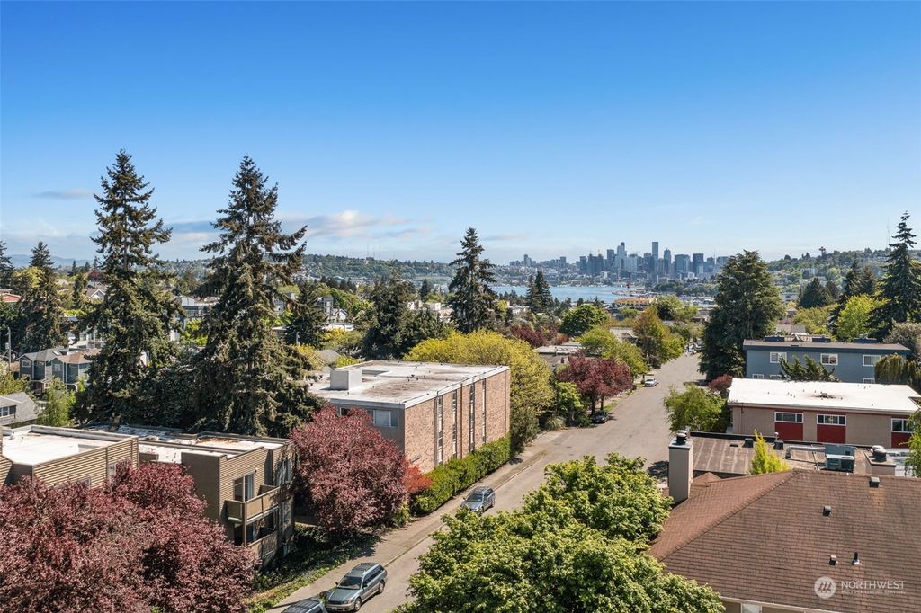 Photo of 4315 Woodland Park Avenue N #E, Seattle, WA 98103 (MLS # 2061618)