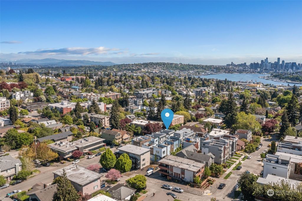 Photo of 4315 Woodland Park Avenue N #E, Seattle, WA 98103 (MLS # 2061618)