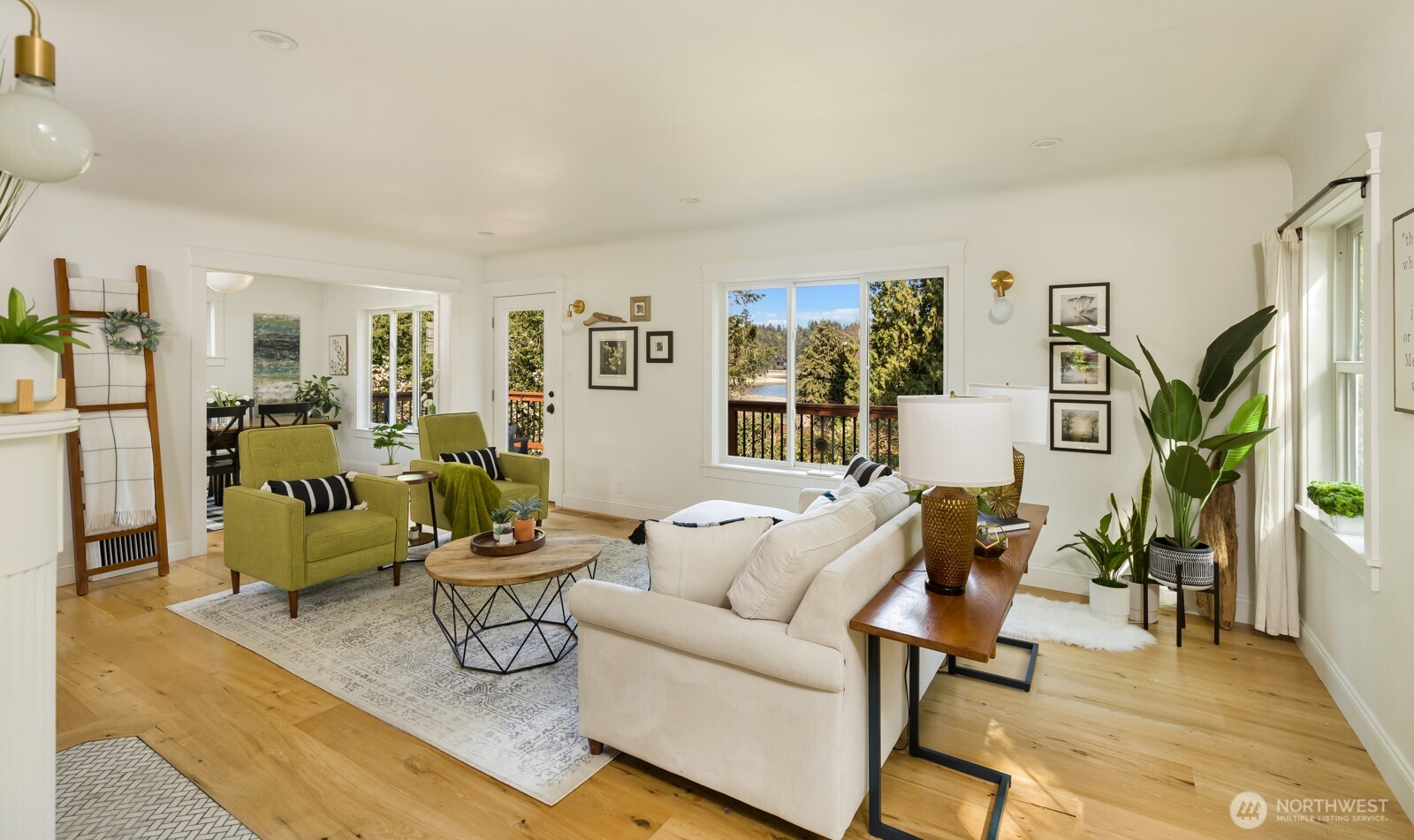 1146 Shorewood Drive
