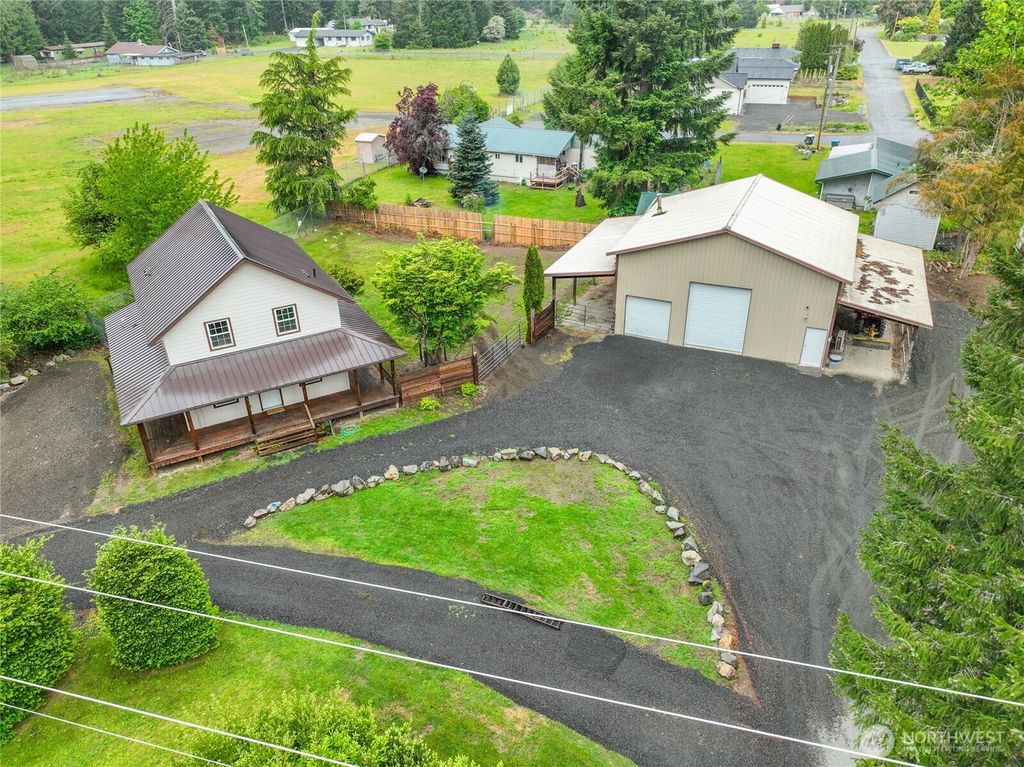 Photo of 126 Tahoma Street W, Packwood, WA 98361 (MLS # 2525230)
