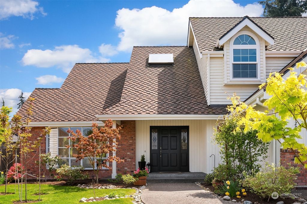 Photo of 10729 58th Avenue W, Mukilteo, WA 98275 (MLS # 2062654)