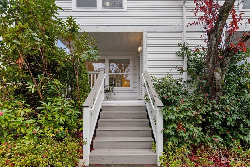 Photo of 3316 S Holly Place, Seattle, WA 98118 (MLS # 2022211)