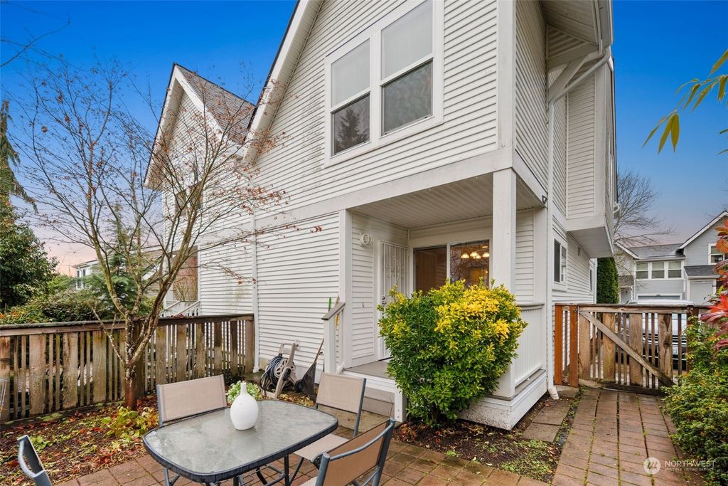Photo of 3316 S Holly Place, Seattle, WA 98118 (MLS # 2022211)