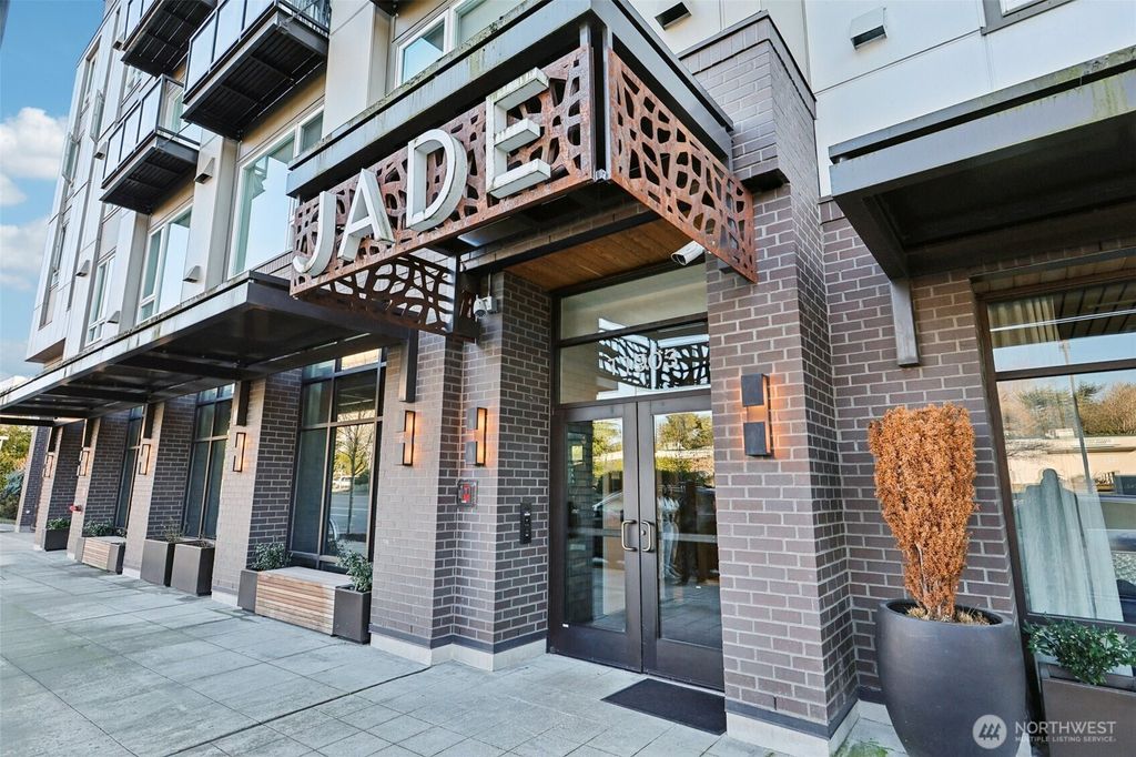 Photo of 11903 NE 128th Street #320, Kirkland, WA 98034 (MLS # 2478826)