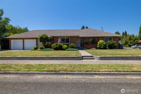 Photo of 727 K Street, Centralia, WA 98531 (MLS # 2550651)