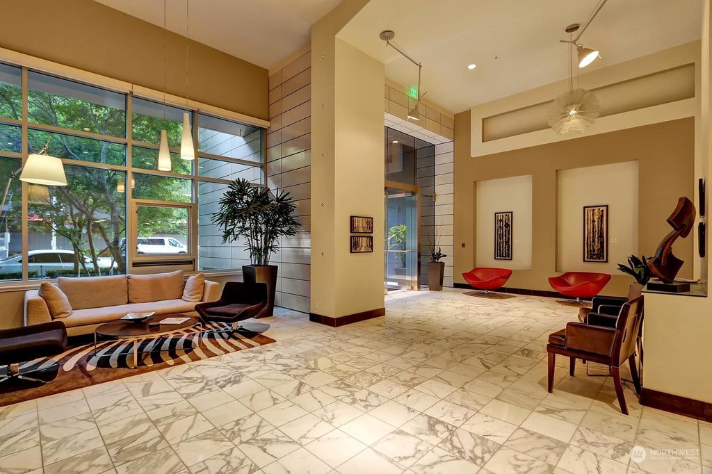 Photo of 2911 2nd Avenue #610, Seattle, WA 98121 (MLS # 2318711)