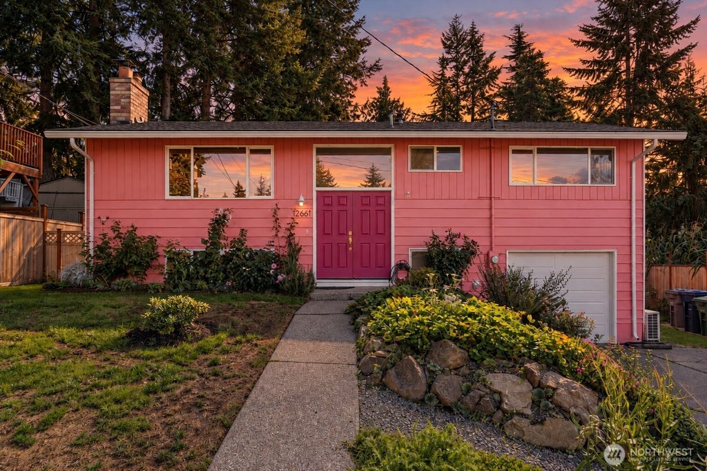 Photo of 12661 SE 160th Street, Renton, WA 98058 (MLS # 2575460)