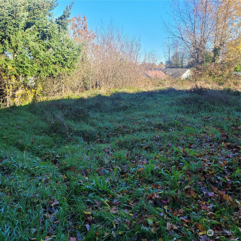 Photo of 2928 S Bradford Street, Seattle, WA 98108 (MLS # 2206314)