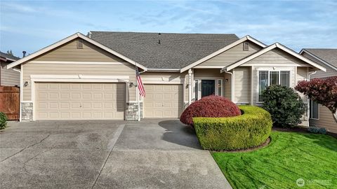 Photo of 6817 83rd Street Ct E, Puyallup, WA 98371 (MLS # 2444702) Photo of 6817 83rd Street Ct E, Puyallup, WA 98371 (MLS # 2444702)