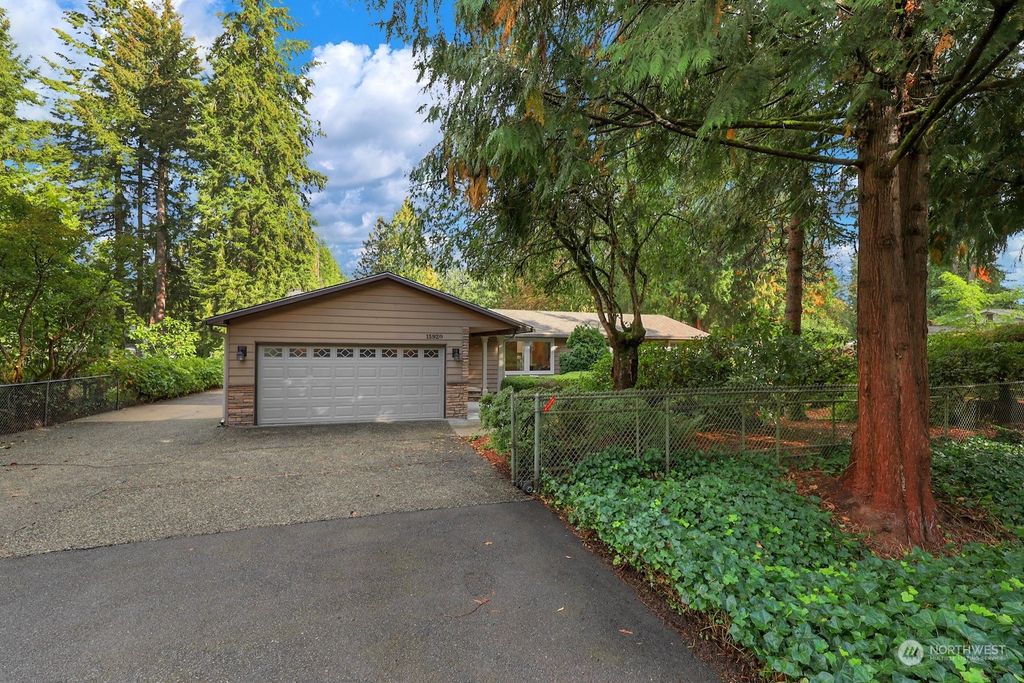 Photo of 15920 187th Avenue NE, Woodinville, WA 98072 (MLS # 2300593)