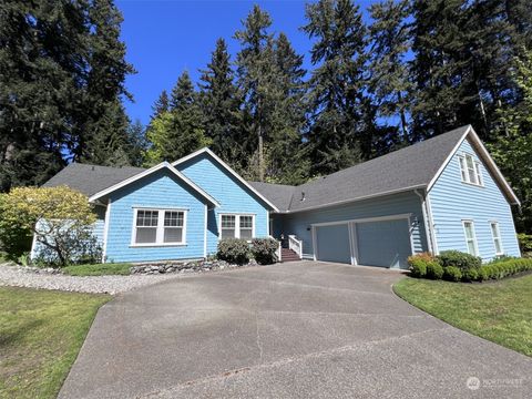 A home in Camano Island