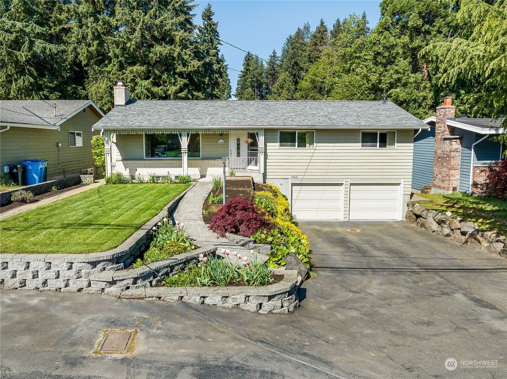 Photo of 15045 Wallingford Avenue N, Shoreline, WA 98133 (MLS # 2235014)