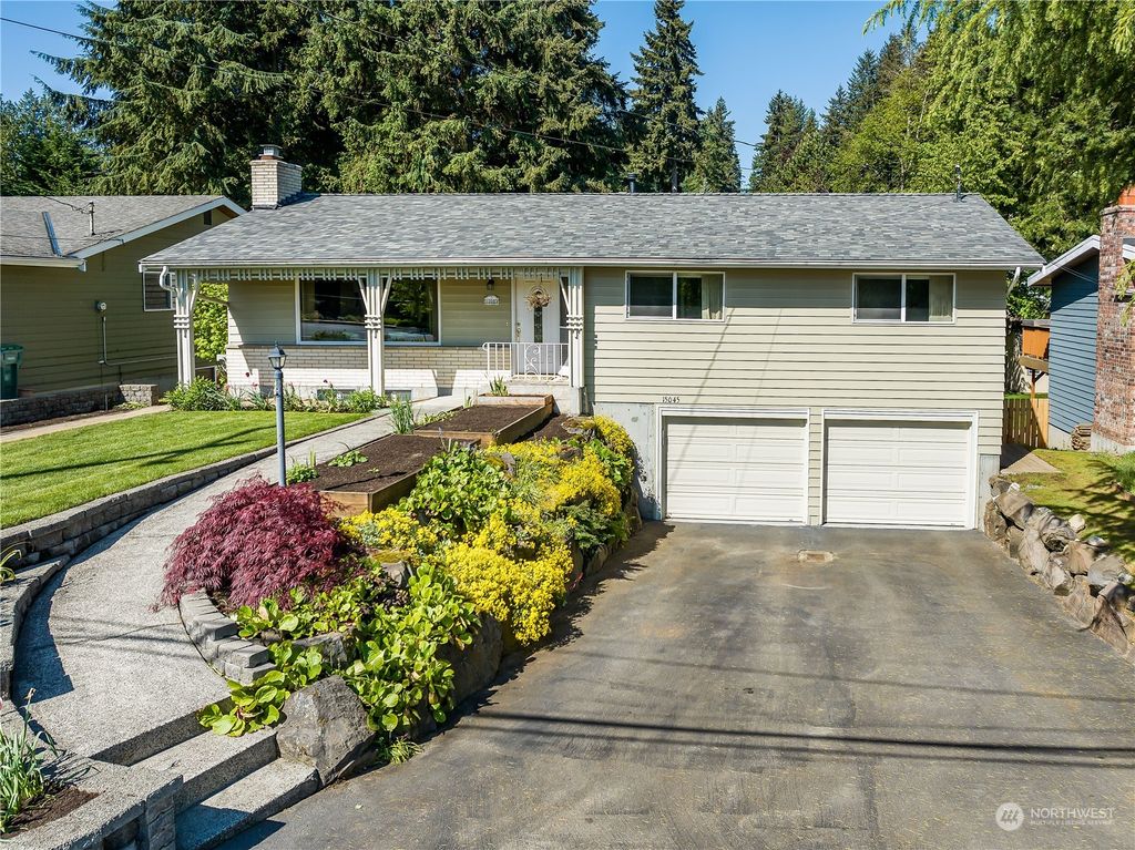 Photo of 15045 Wallingford Avenue N, Shoreline, WA 98133 (MLS # 2235014)