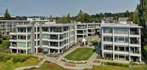 Photo of 225 2nd Street S #A2, Kirkland, WA 98033 (MLS # 2556484)