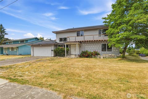 Photo of 2735 26th Street SE, Auburn, WA 98002 (MLS # 2516026)