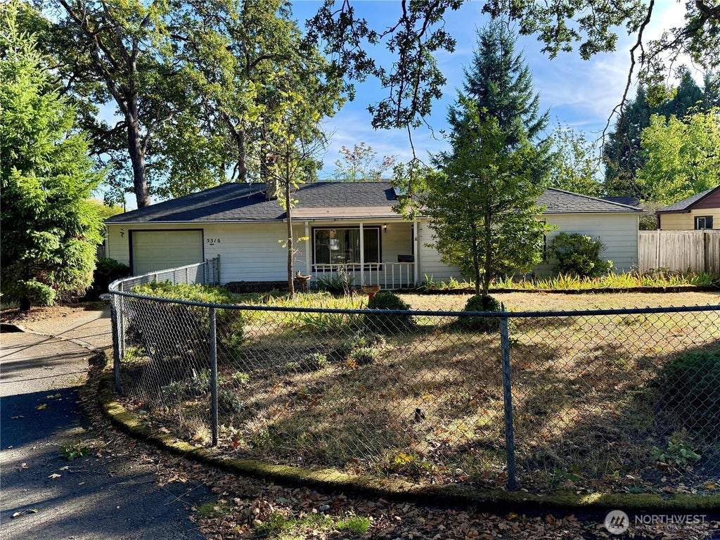 Photo of 5516 Seeley Lake Drive SW, Lakewood, WA 98499 (MLS # 2591710)