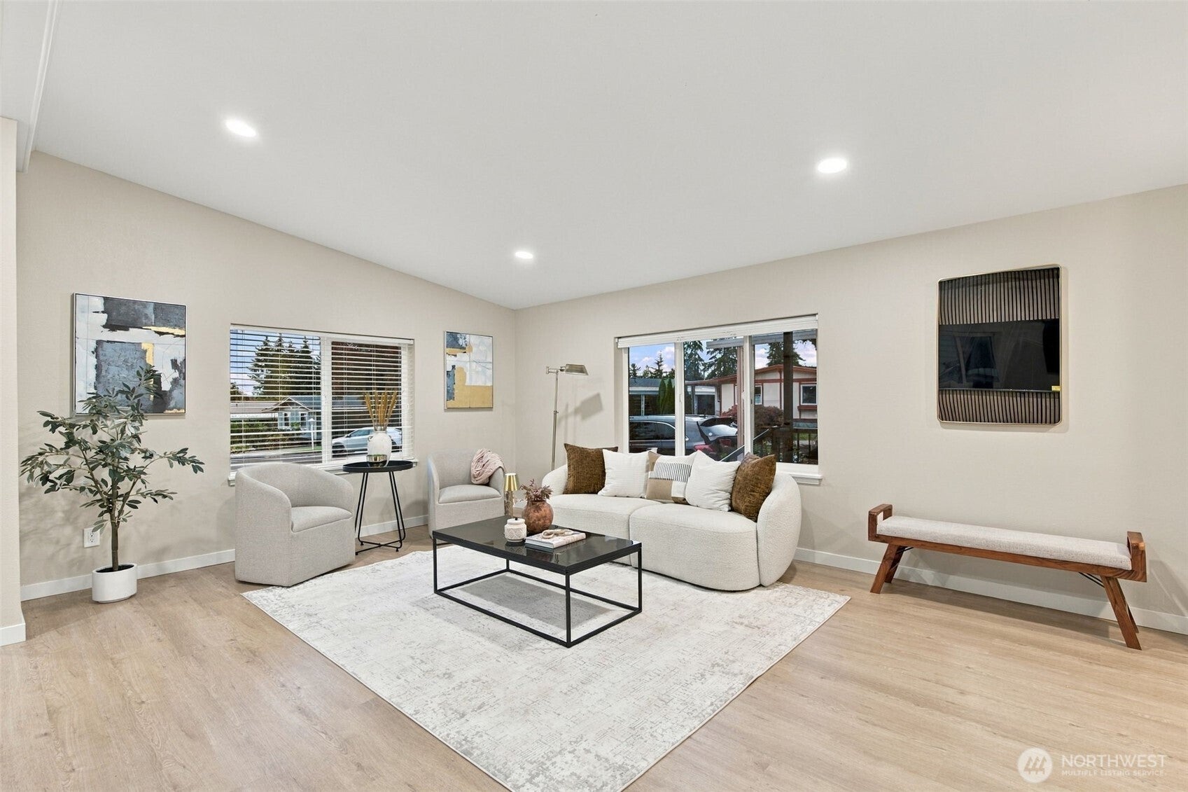 2500 S 370th Street 9