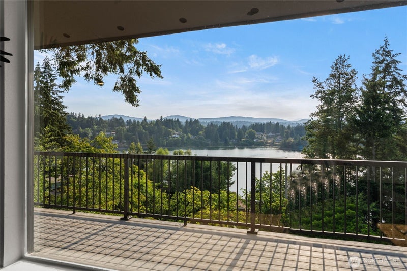 2511 Baymont Place