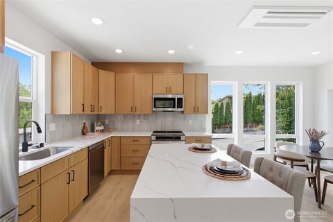 Photo of 5716 NE 65th Street, Seattle, WA 98115 (MLS # 2556995)