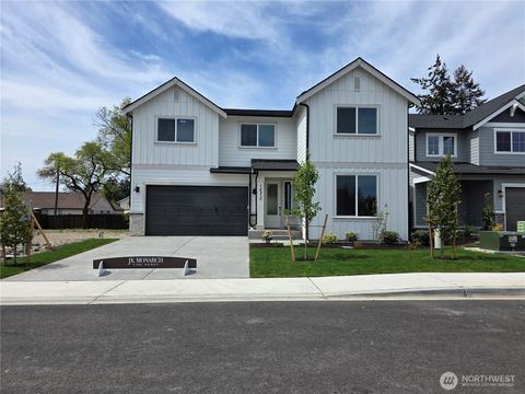 Photo of 14312 14th Avenue Ct E, Tacoma, WA 98445 (MLS # 2475102)