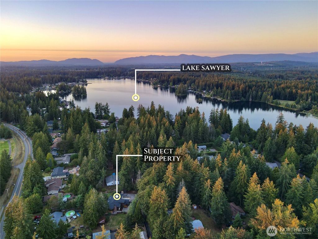 Photo of 31035 229th Avenue SE, Black Diamond, WA 98010 (MLS # 2347676)