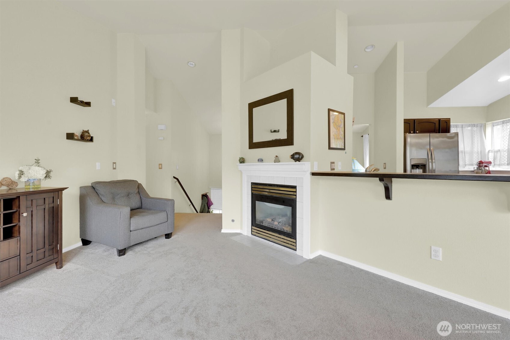 9505 S 214th Place