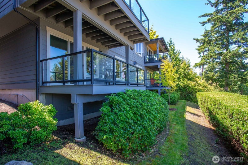 4938 Portalis Way 6