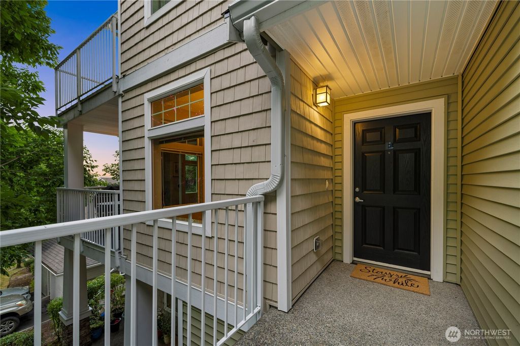 Photo of 4030 S 213th Ct Ct #B, SeaTac, WA 98198 (MLS # 2413494)