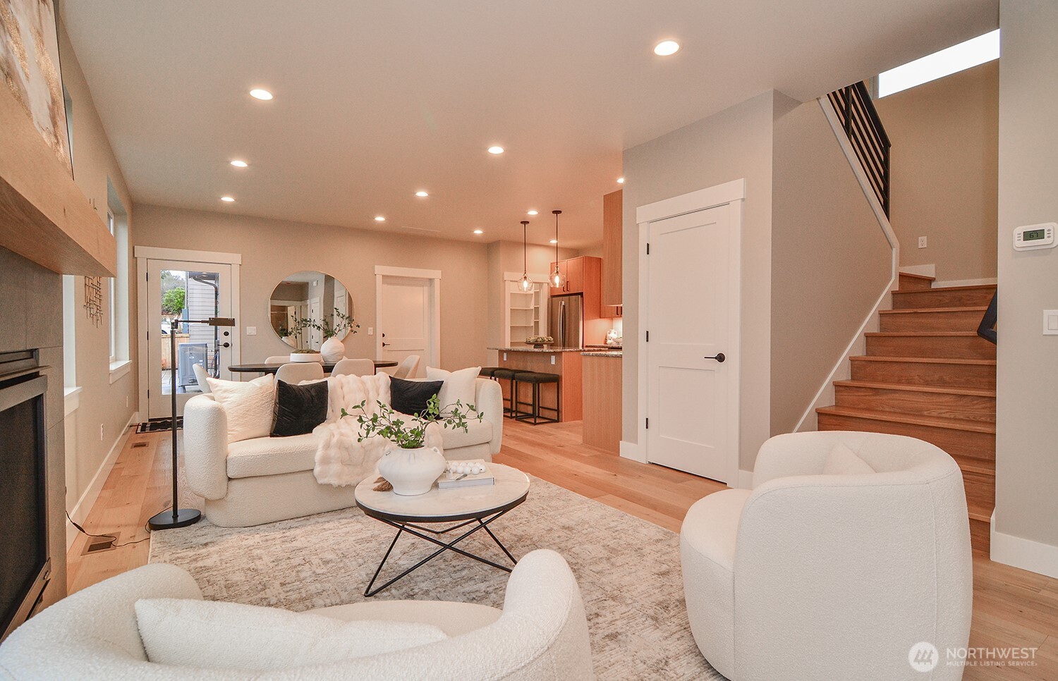 10202 44th Avenue SW