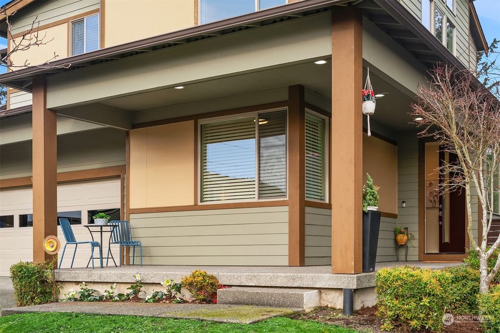 Photo of 16010 SE 252nd Place, Covington, WA 98042 (MLS # 2319908)