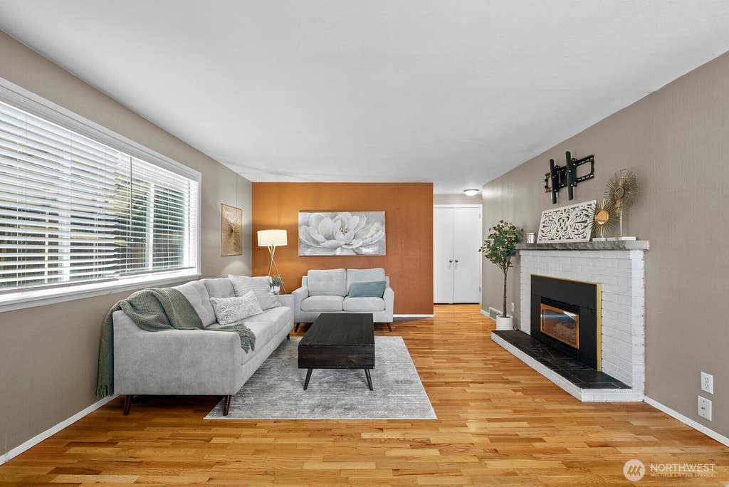 Photo of 9723 Forest Avenue SW, Lakewood, WA 98498 (MLS # 2544382)