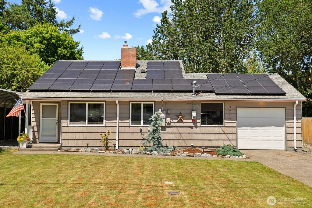 Photo of 9723 Forest Avenue SW, Lakewood, WA 98498 (MLS # 2544382)
