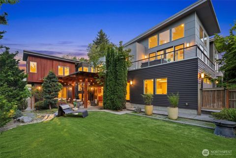 Photo of 1533 38th Avenue E, Seattle, WA 98112 (MLS # 2535758)